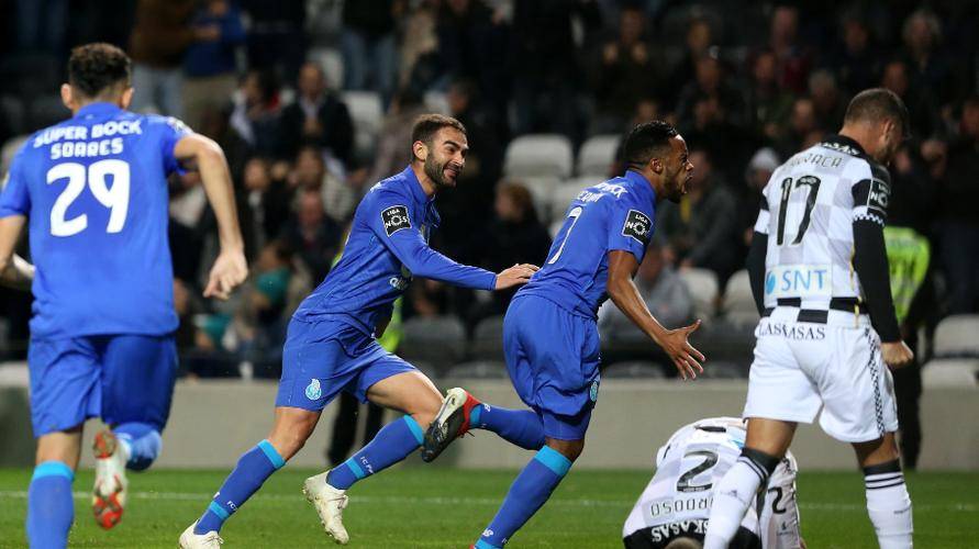 九游游戏中心下载-今夜体能课后,波尔图刷新队史纪录备战法甲,震撼外界,更衣室氛围转暖-九游游戏中心下载